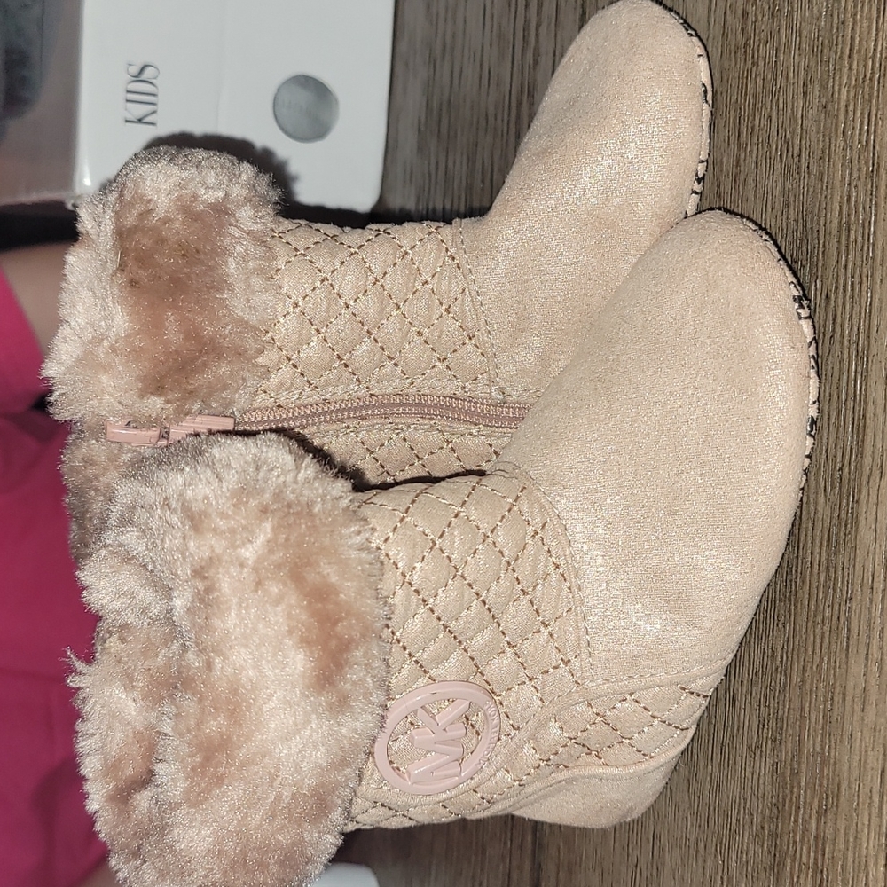 Michael Kors size 4 toddler boots